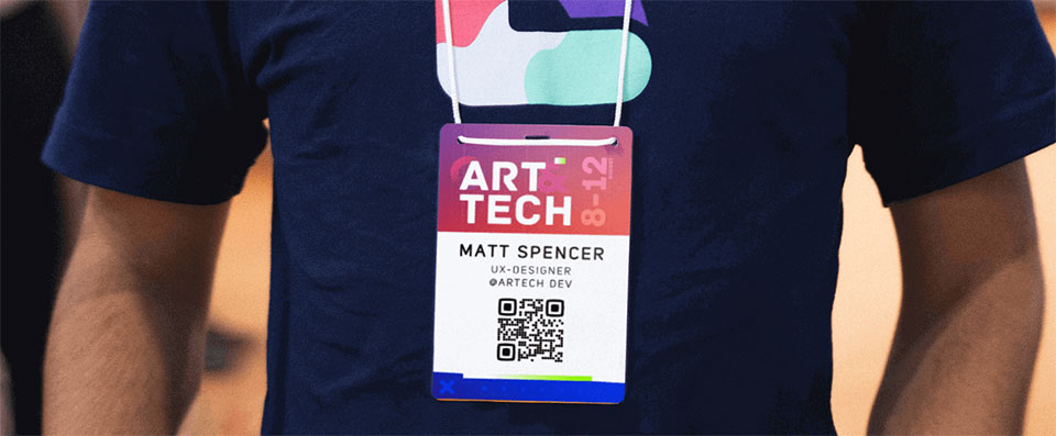  QR code on badges