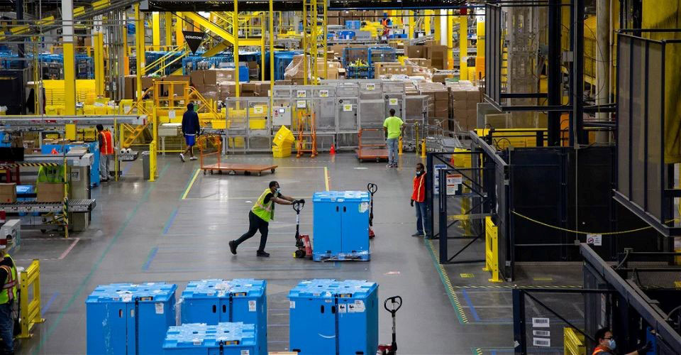 Shock: Amazon Is On The Way To Kill The Barcode With Robots
