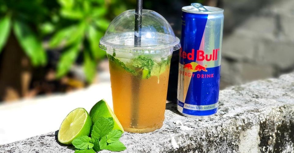 Tropical Red Bull Mojito