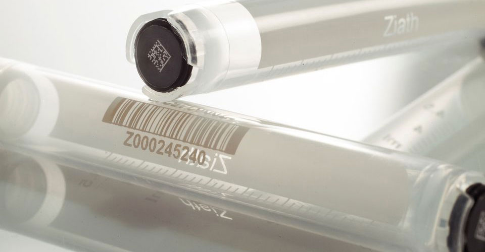 CryzoTraq™ tubes have a 2D Datamatrix and code 128 barcode