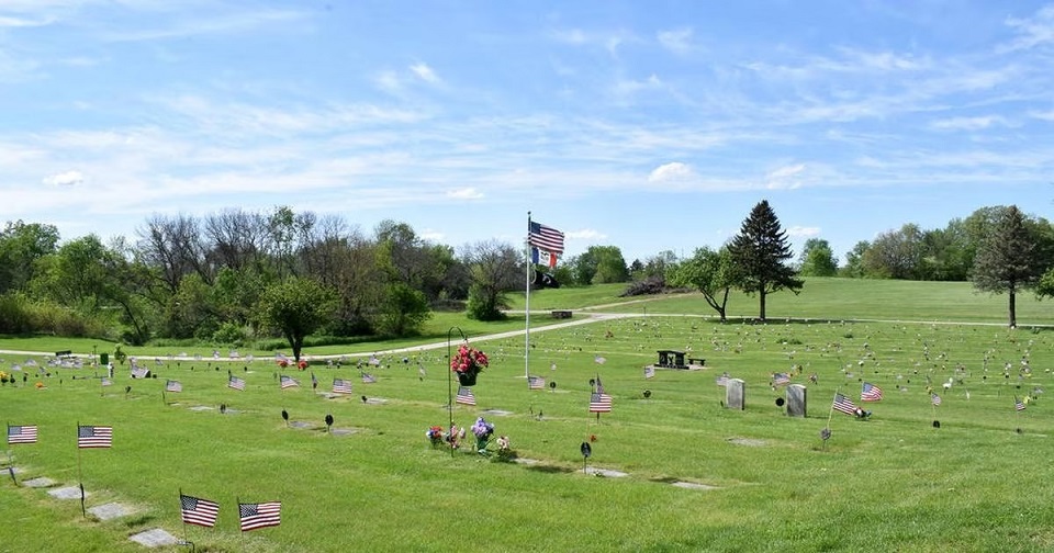 Cemetery rules discussion may result in a new sign with a QR code