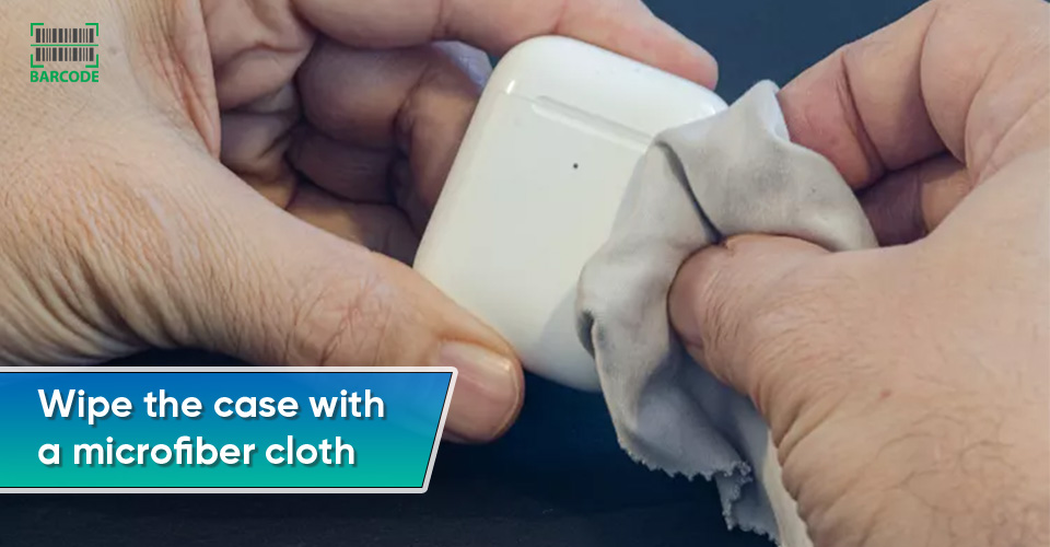 Use a microfiber cloth to thoroughly wipe the case