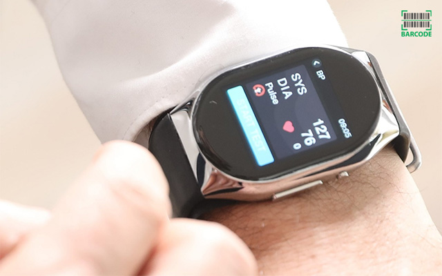 Your smart watch with blood pressure monitoring should be durable