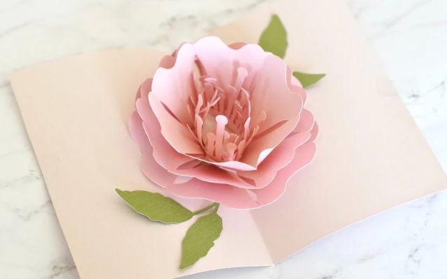 A Floral Pop-Out Card