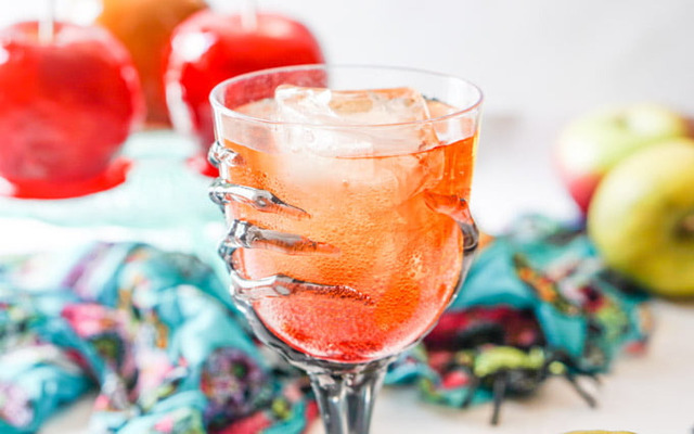 Candy Apple Cocktail